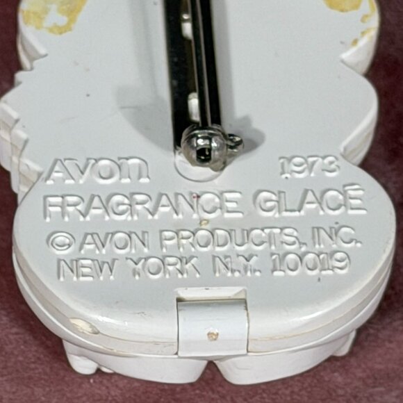 Vintage Avon 1973 Funny Bunny Pin Pal Fragrance Glacé Brooch - Picture 2 of 13